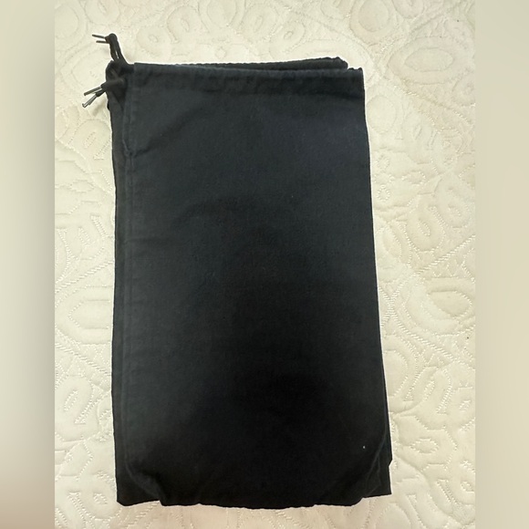 Authentic Chanel Black Protective
Shoe/Handbag Dust Bag - Picture 4 of 4